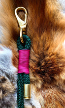 Load image into Gallery viewer, Carabiner Leash
