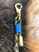 Load image into Gallery viewer, Carabiner Leash