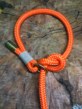 Load image into Gallery viewer, Leash With Collar